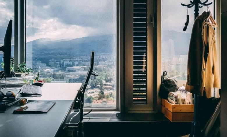 Restricciones en el Escritorio Activo de Windows